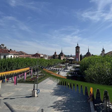 Sonar En La Plaza Cervantes 3 Алькала-де-Энарес Экстерьер фото