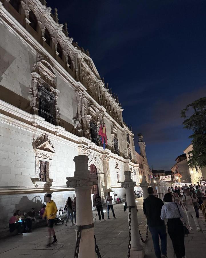 Sonar En La Plaza Cervantes 3 Алькала-де-Энарес Экстерьер фото